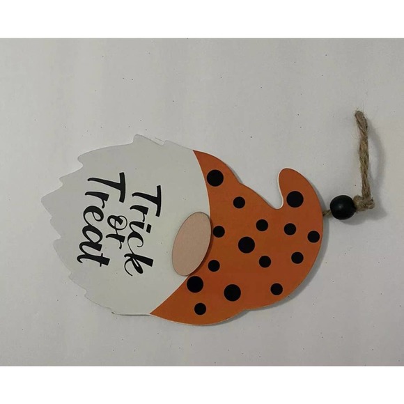 GNOME TRICK OR TREAT SIGN Door Hanger Plaque Halloween Fall Thanksgiving Decor - Picture 2 of 3